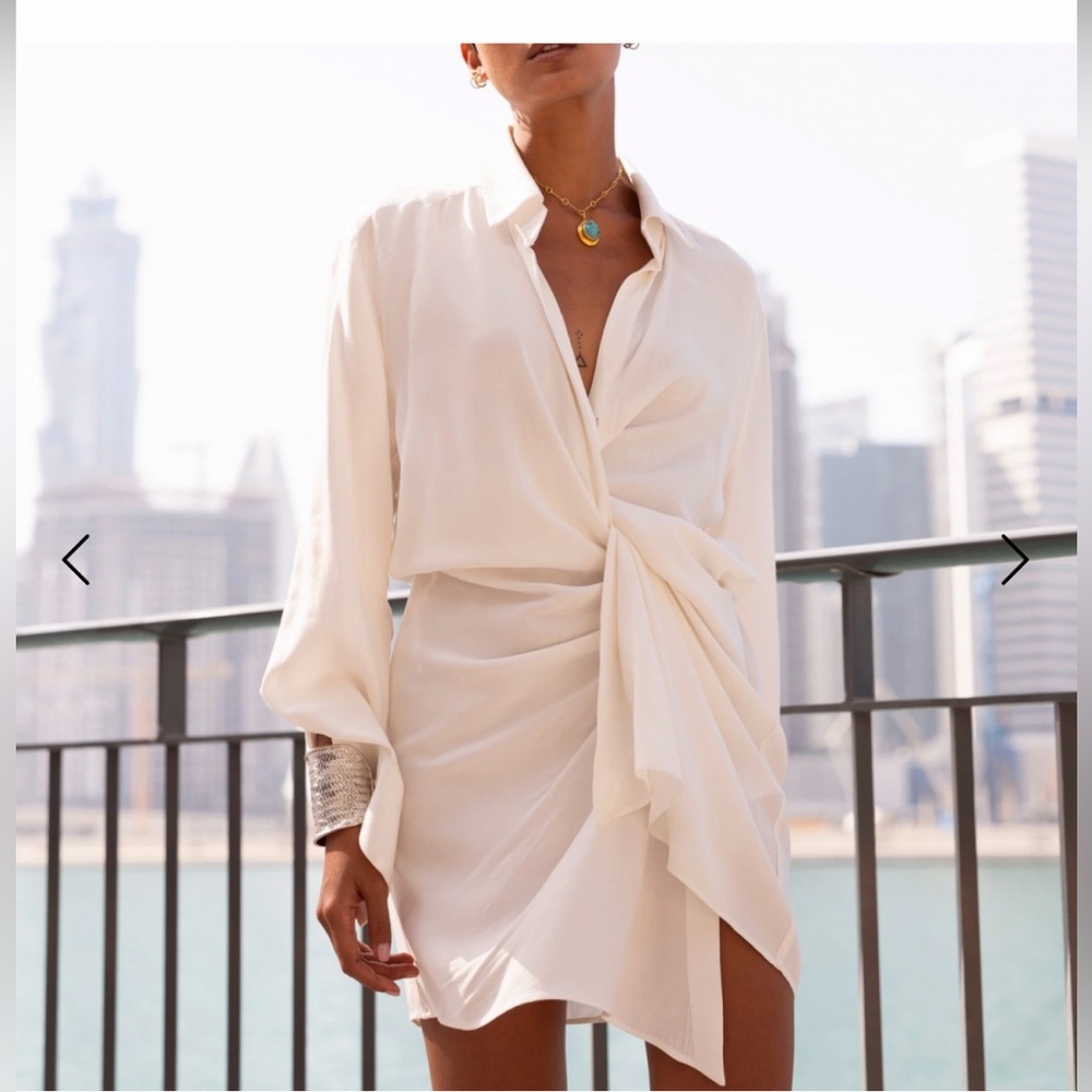 Wolf and Badger exclusive ! Multiple ways to wear - Picture 4 of 6